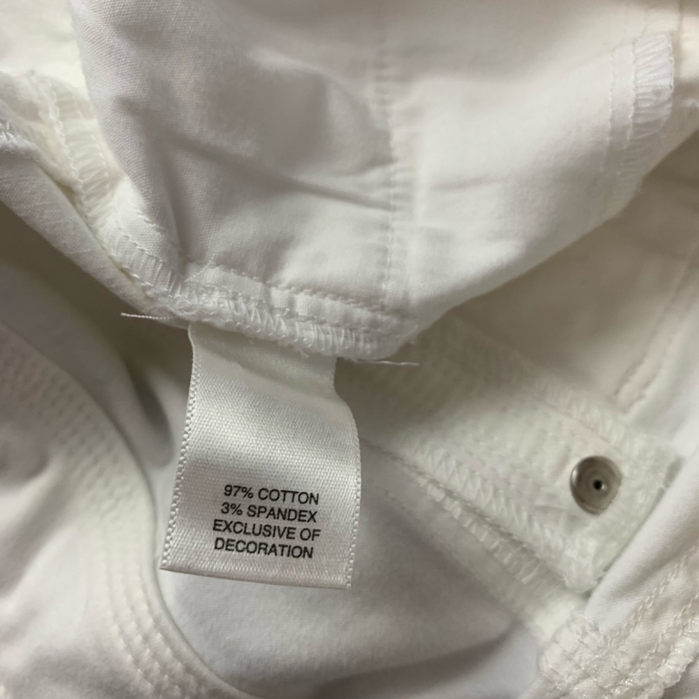 White House Black Market Bermuda Shorts Sz. 0 32”W - Picture 7 of 8